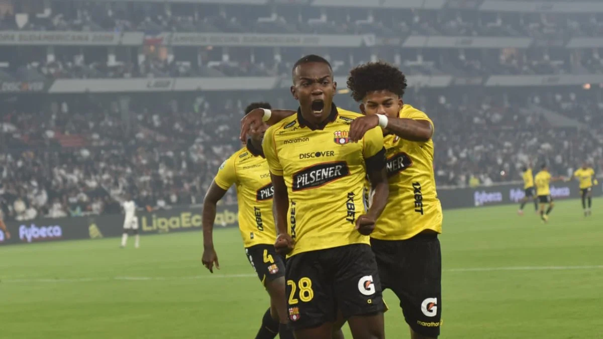 ¡Fiesta amarilla en Ponciano! Barcelona le pasa por encima a Liga de Quito con un contundente 0-2